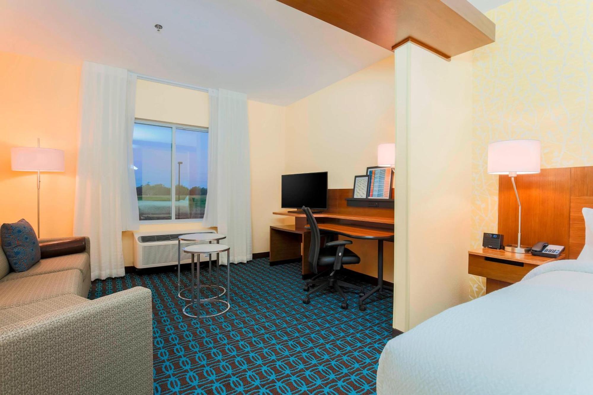 Fairfield Inn & Suites By Marriott Pleasanton Exterior foto